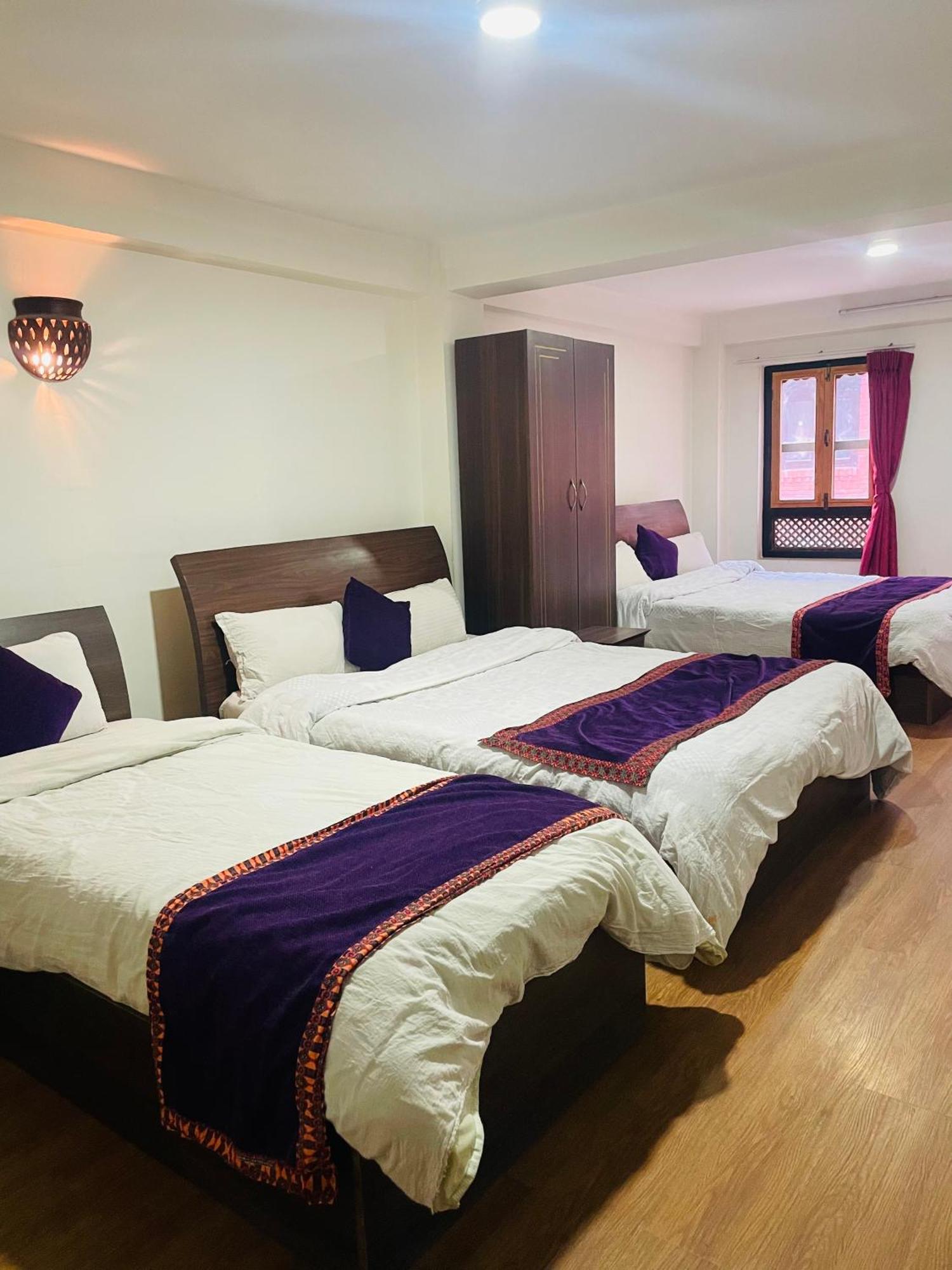 Hotel Bhaktapur Inn Екстер'єр фото
